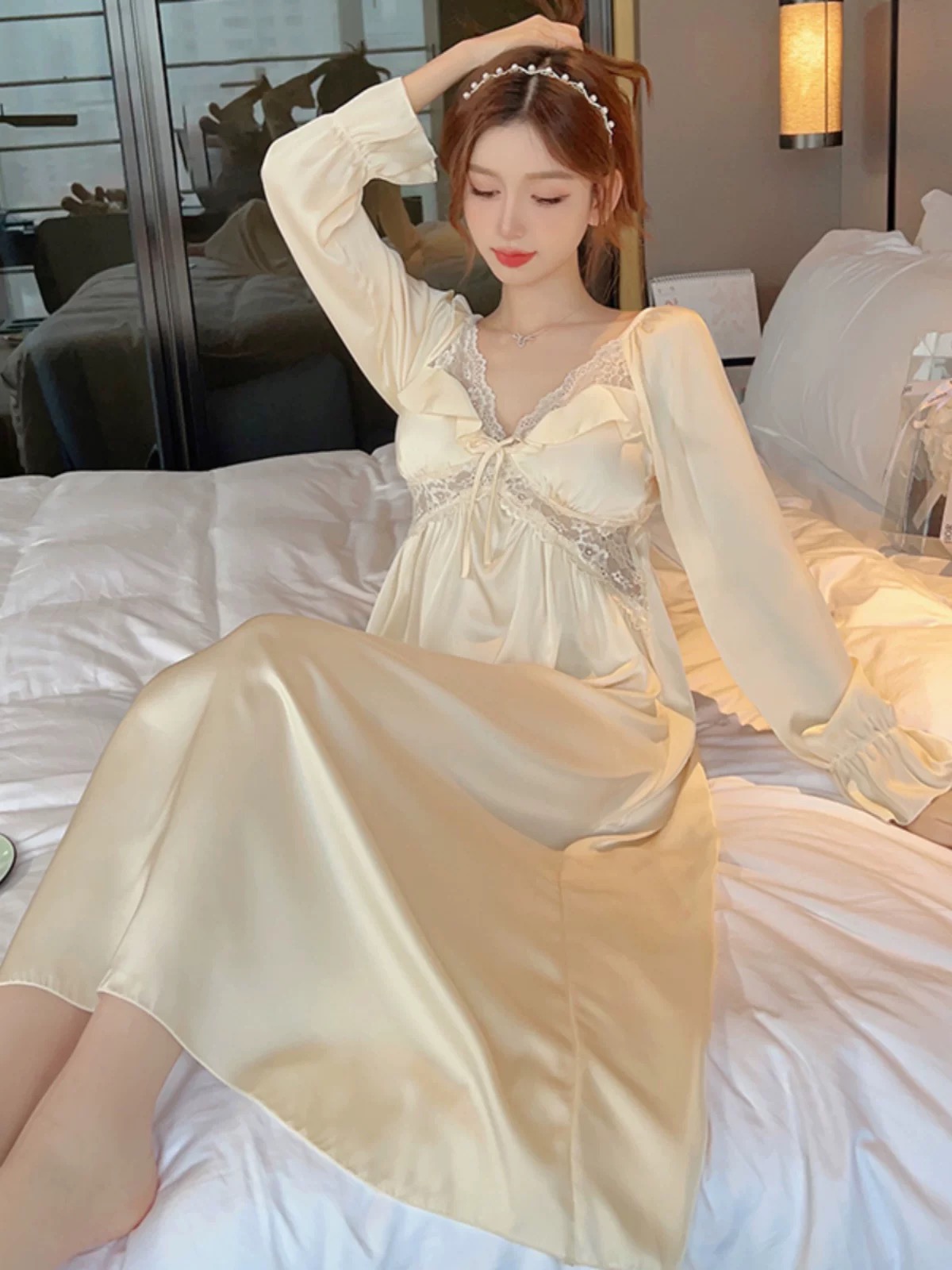 Raging beauty silk night dress SW127 images